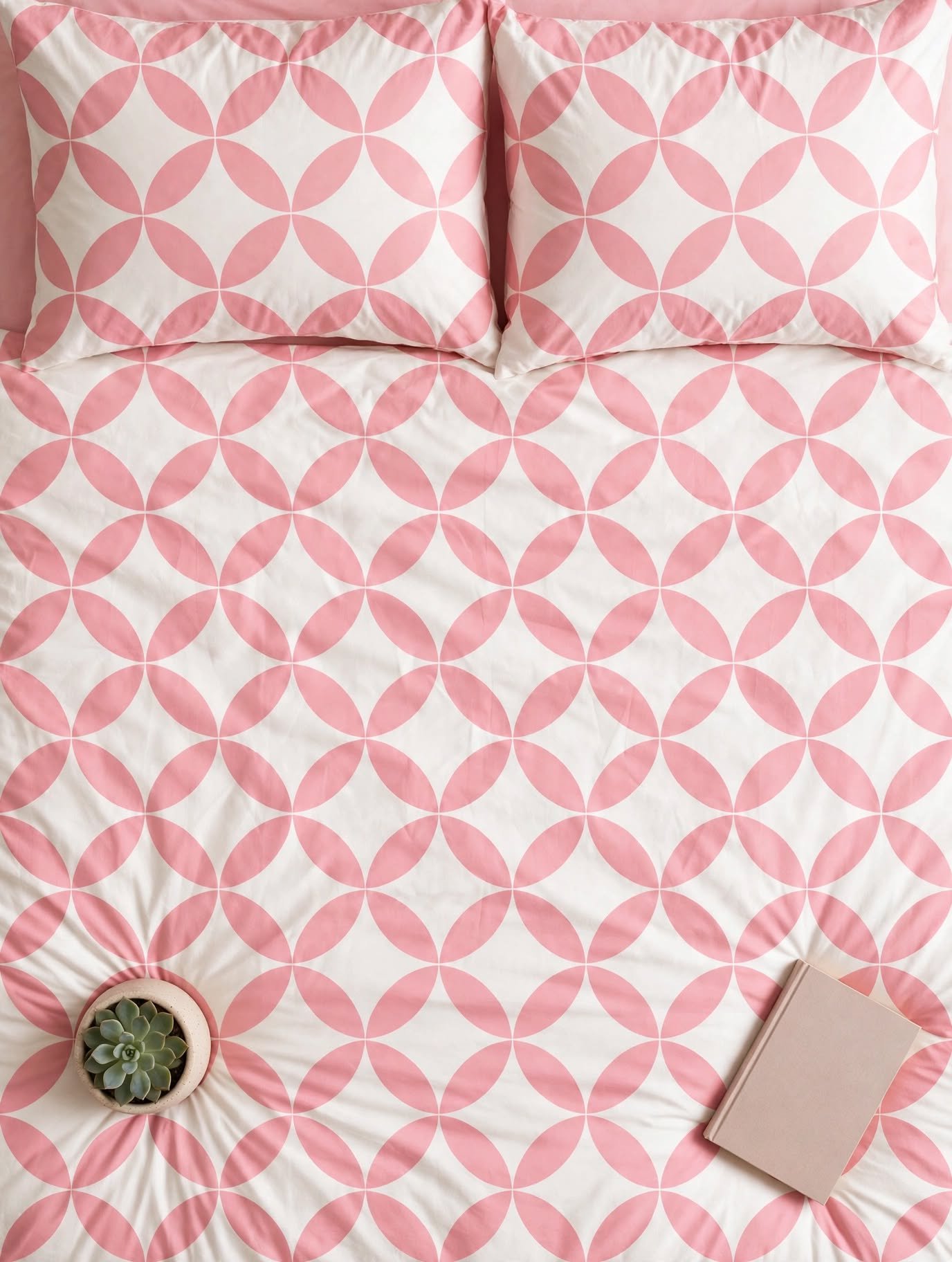 Pink Geometric Pattern Cotton Bed Set - Image 10